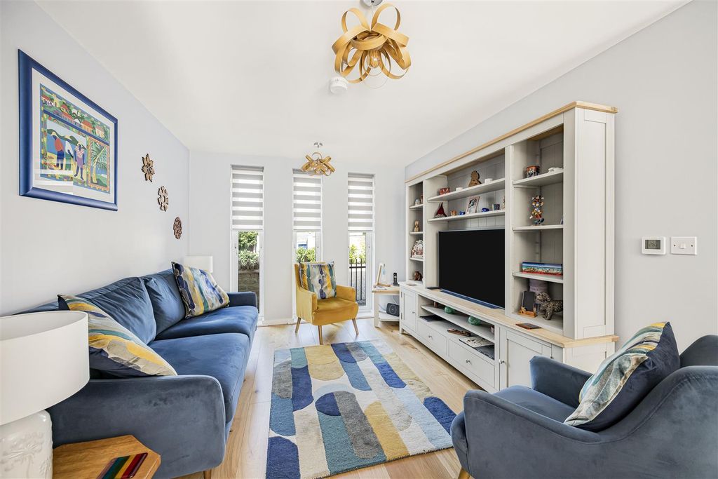 Property photo 1 of 14 Reception Room