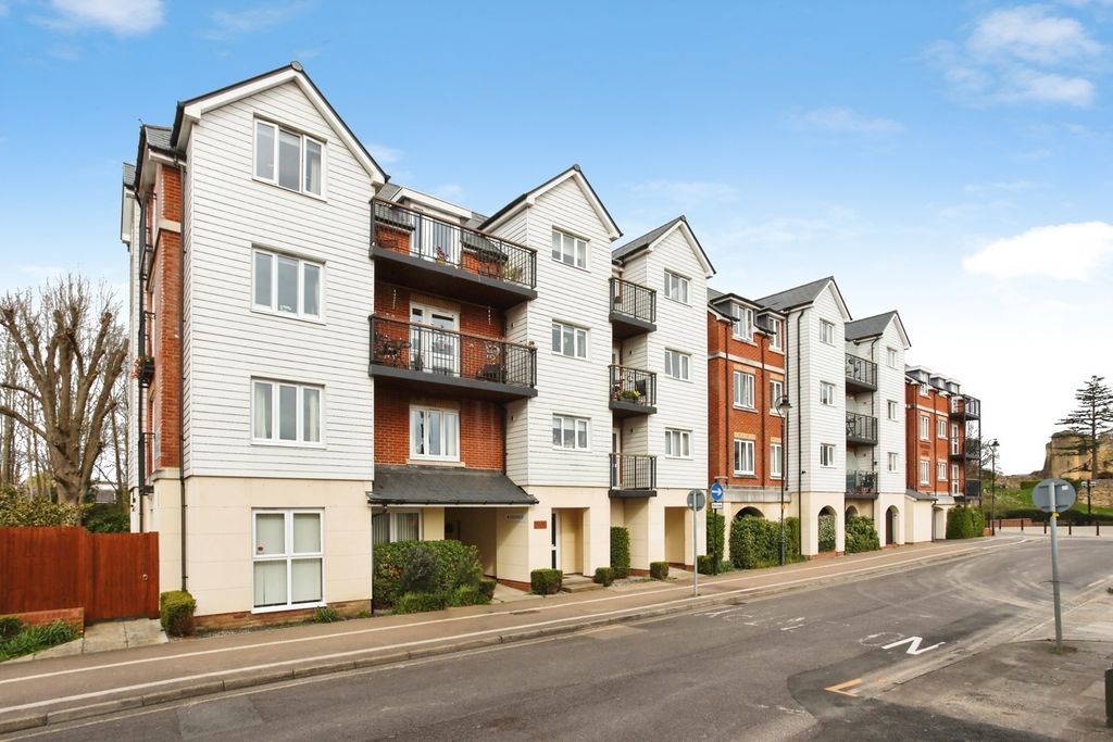 Property photo 1 of 18 Pbox-Img.Jpg