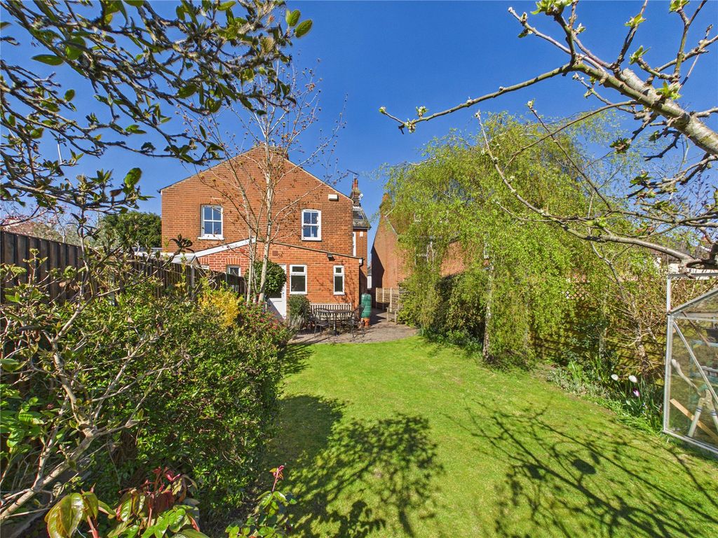 Property photo 3 of 16 Picture No. 08