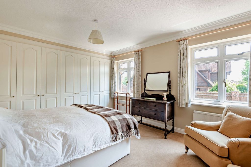 Additional image 16 of 4 bed bungalow for saleLatimer Way, Knotty Green, Beaconsfield, Buckinghamshire HP9