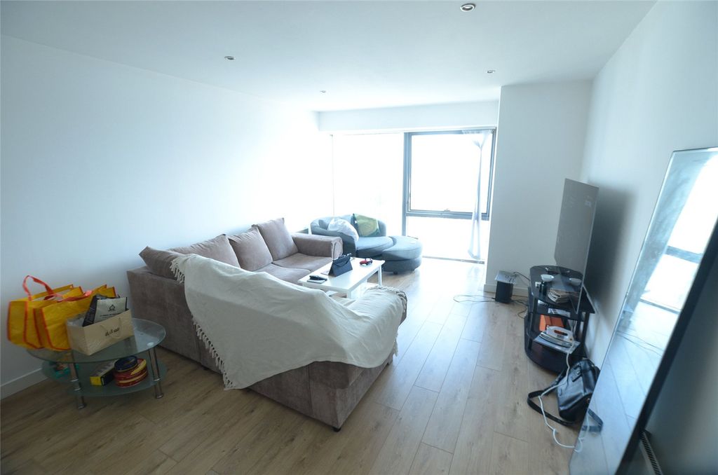 Property photo 2 of 11 Picture No. 01