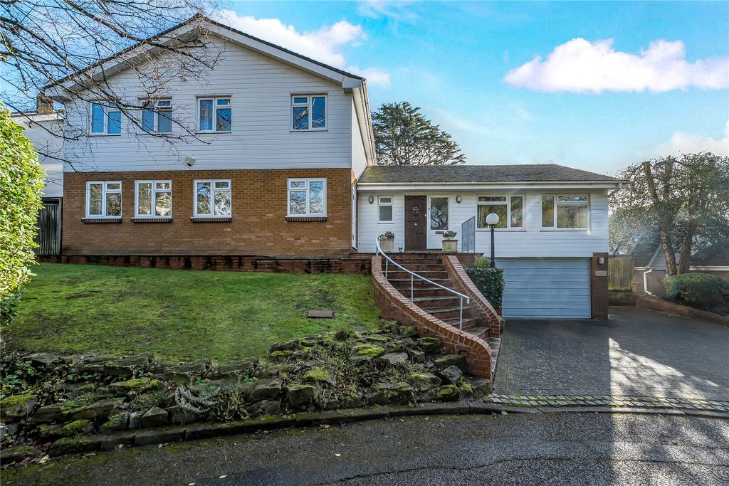 Property photo 1 of 36 Picture No. 99