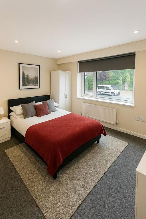 Property photo 1 of 11 Bedroom