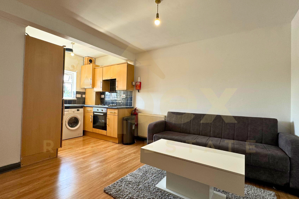Property photo 1 of 5 3
