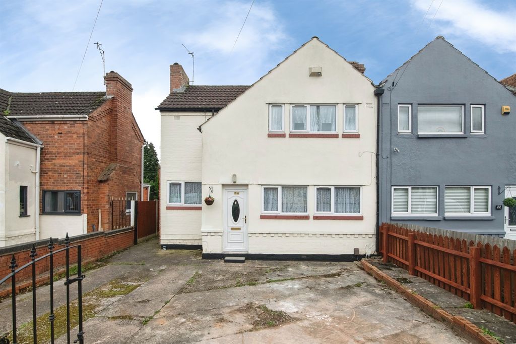 Property photo 2 of 20