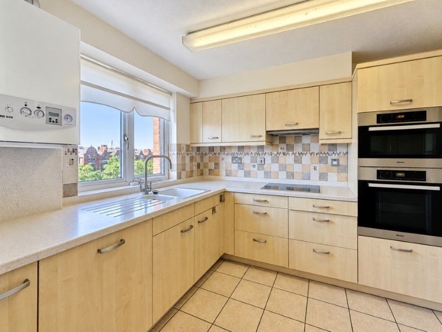 Property photo 3 of 15