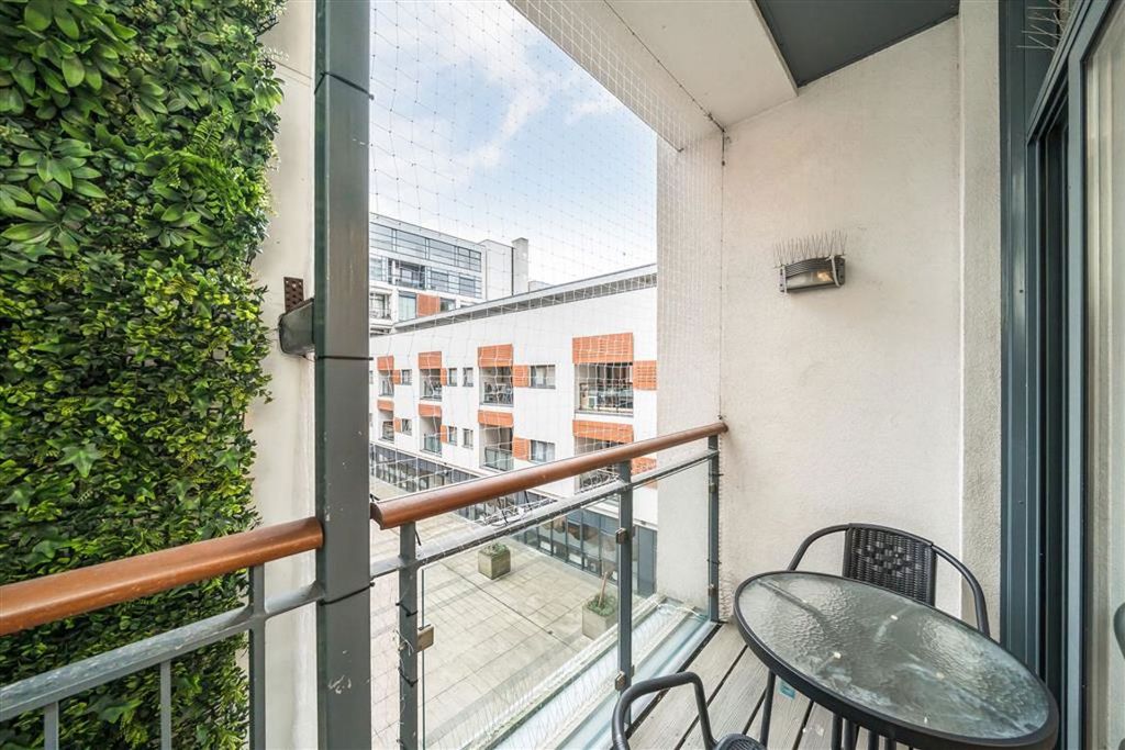 Property photo 3 of 6