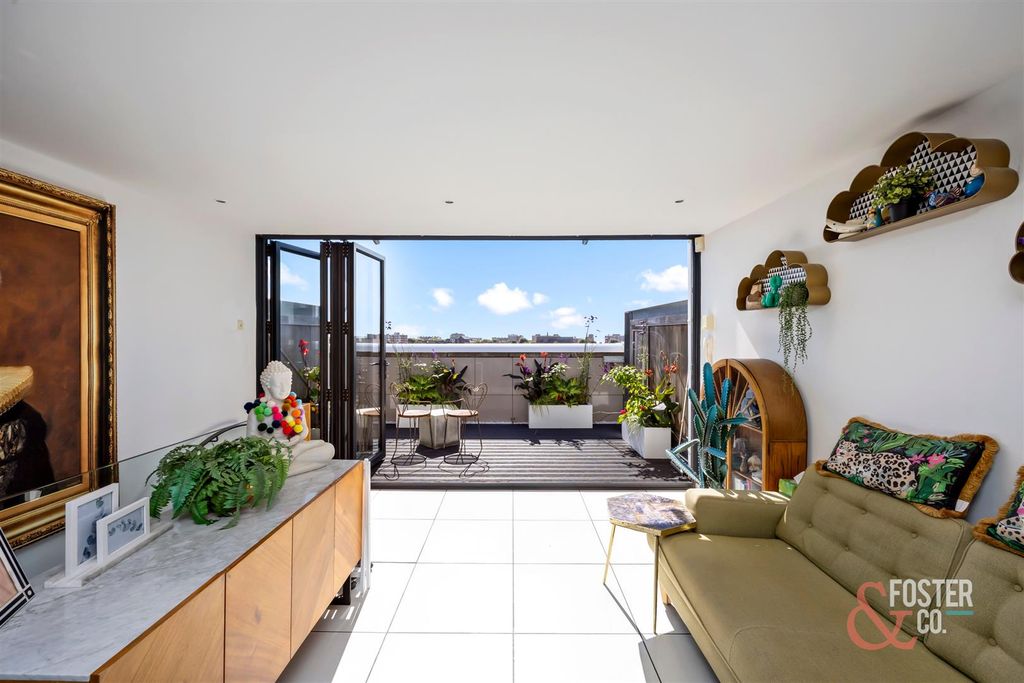 Property photo 3 of 30 Stoneham Road, 80, Unit 2-001.Jpg