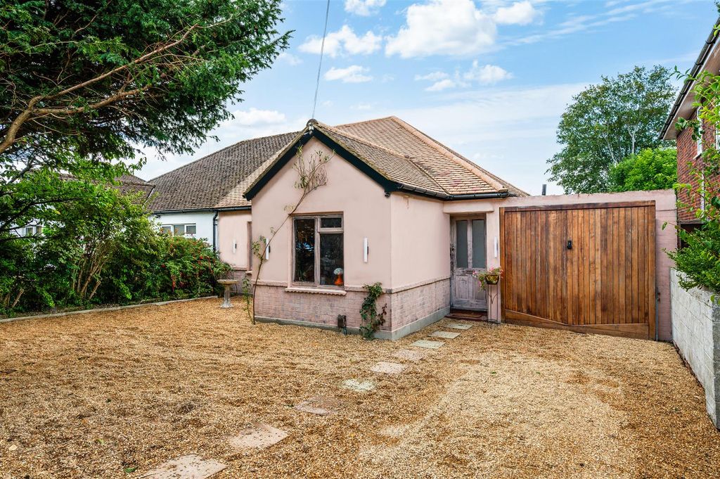 Property photo 1 of 21 Harding Road, (26).Jpg