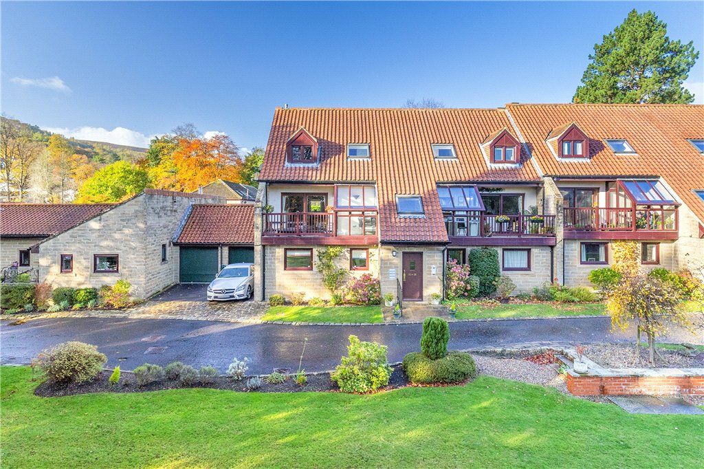 Property photo 1 of 15 Warlbeck