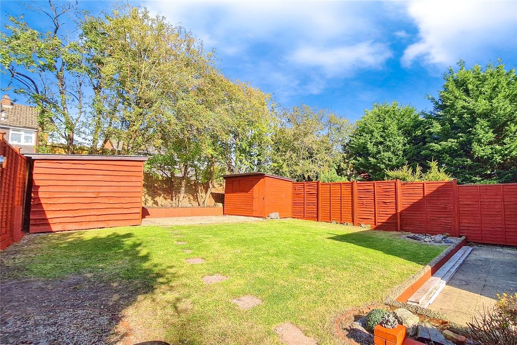 Property photo 2 of 16 Rear Garden