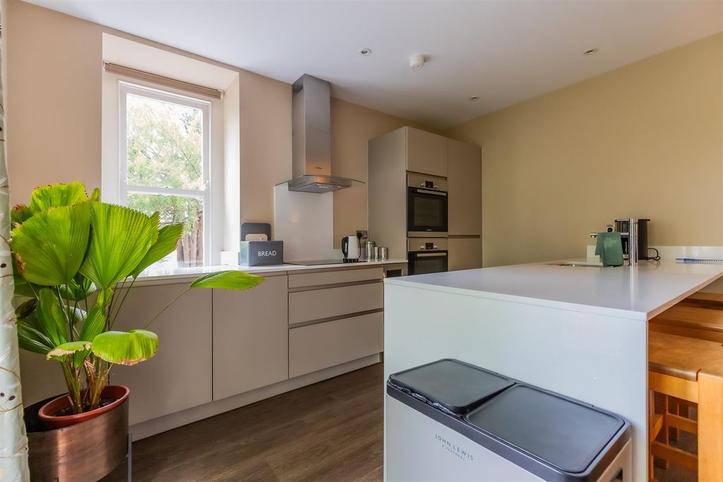 Additional image 20 of 3 bed flat for saleThe Lindens, Romilly Crescent, Pontcanna, Cardiff CF11
