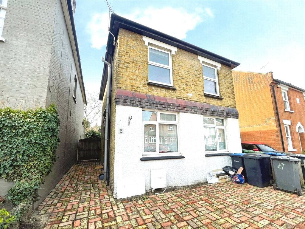 Property photo 3 of 12 Exterior