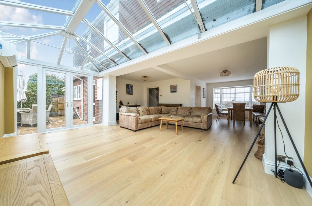Property photo 1 of 22 1415900-3-69A19Ca...