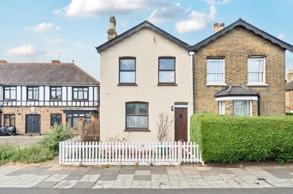 Property photo 1 of 16 1299016-3-6836d95...