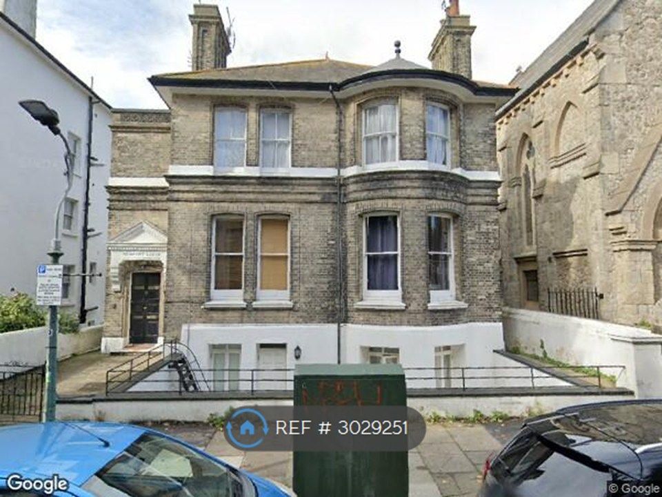Property photo 1 of 18 1st Floor Flat In Historic Center Of Hove