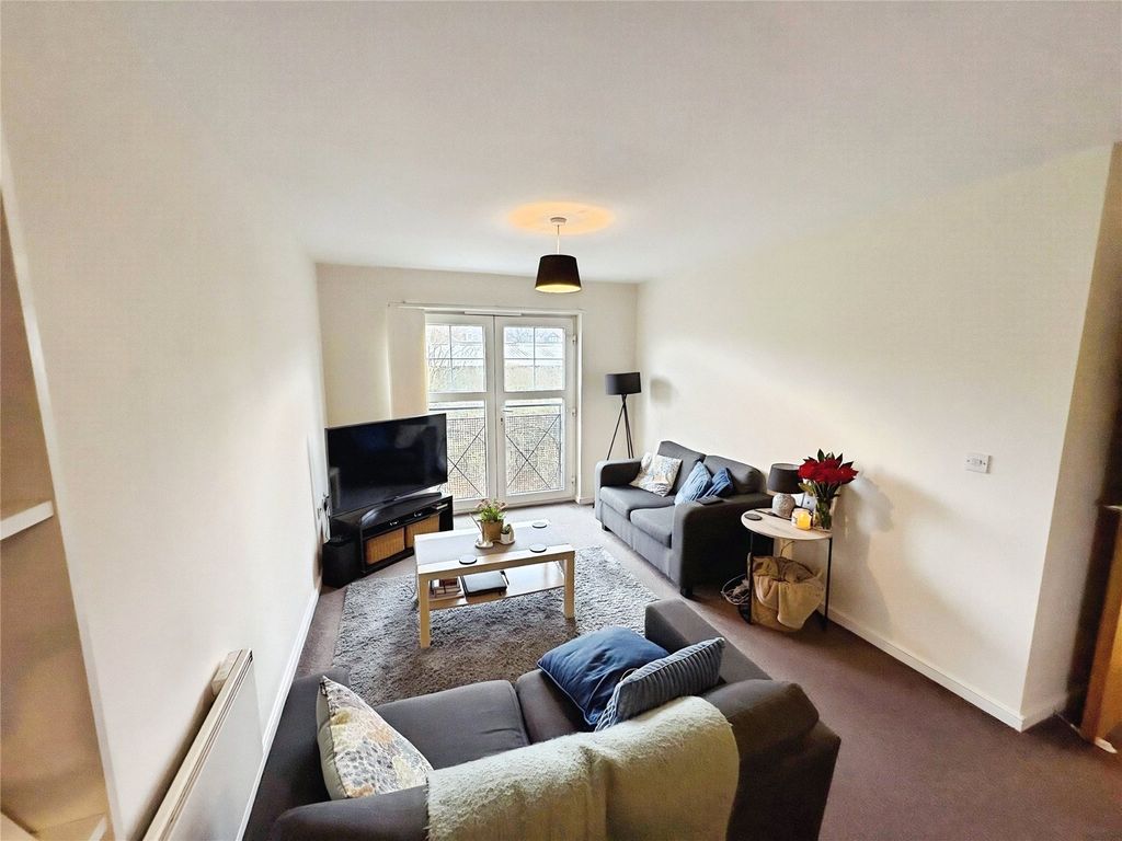 Property photo 3 of 14 Picture No. 22