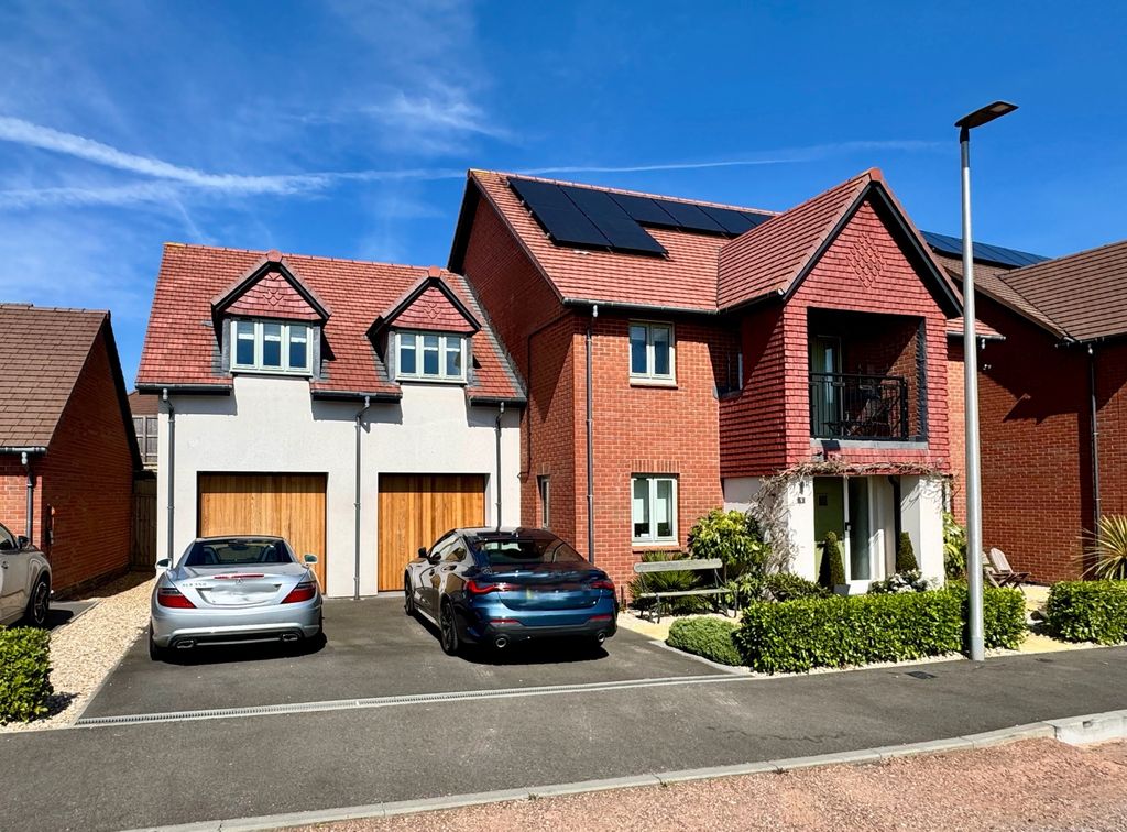 Property photo 1 of 23