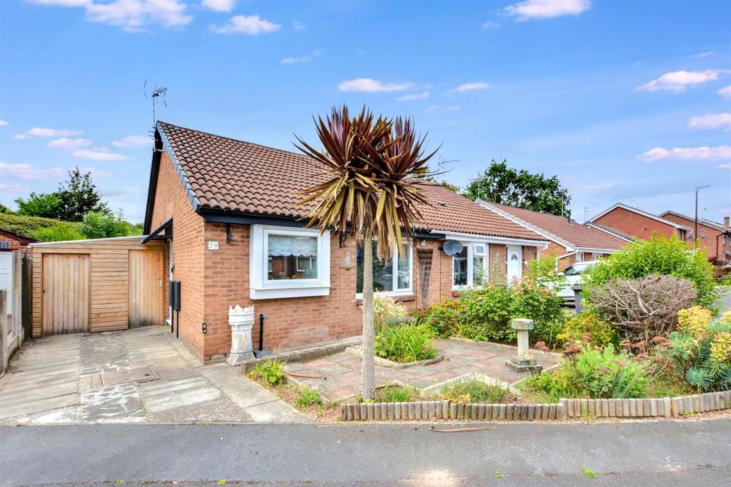 Property photo 1 of 16