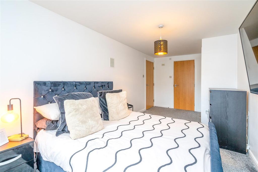 Additional image 13 of 2 bed flat for saleJardine Place, Bathgate EH48
