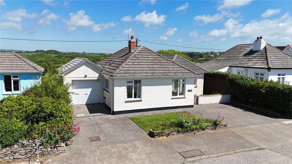 Property photo 1 of 17 Picture No. 01