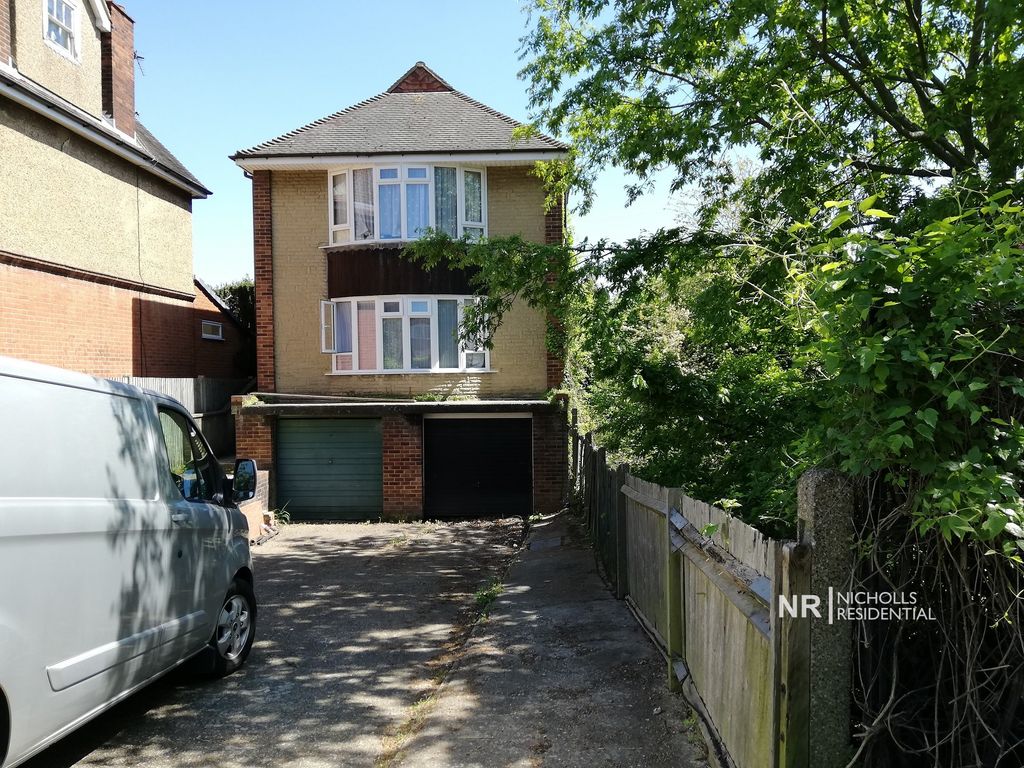 Property photo 1 of 3 Main Image