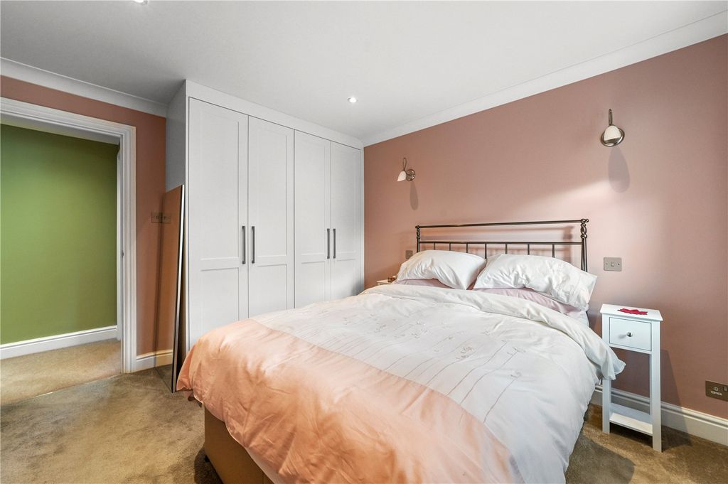 Additional image 18 of 4 bed detached house for saleMillhurst Mews, Old Harlow, Essex CM17