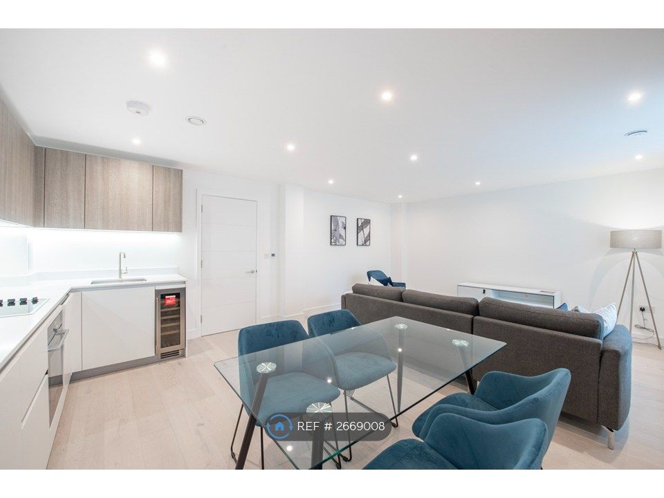 Property photo 3 of 9