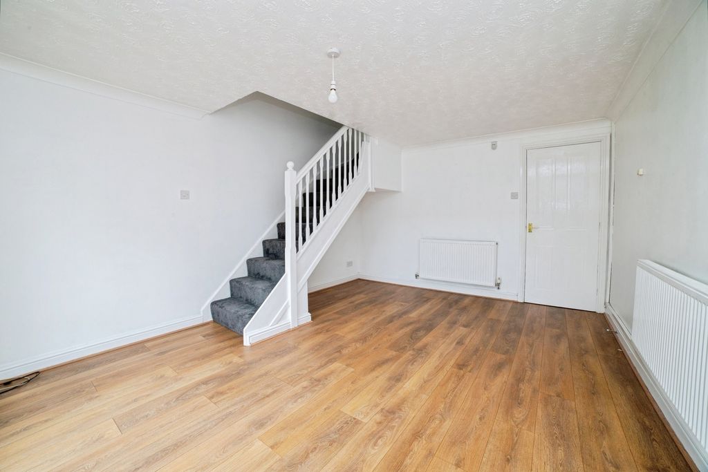 Property photo 2 of 18 Pbox-Img.Jpg