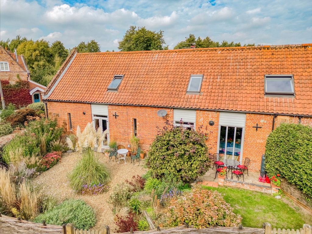 Property photo 1 of 34