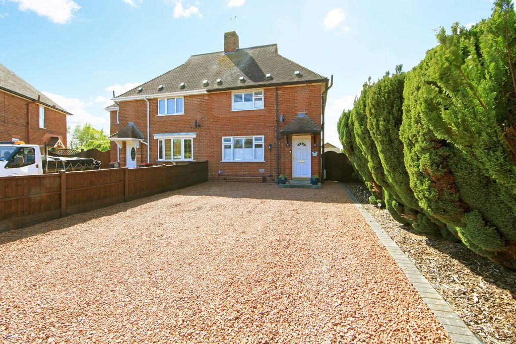 Property photo 1 of 19 Photo 1