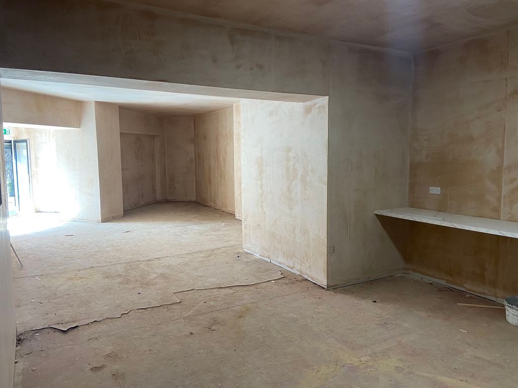 Property photo 3 of 5 Photo 2