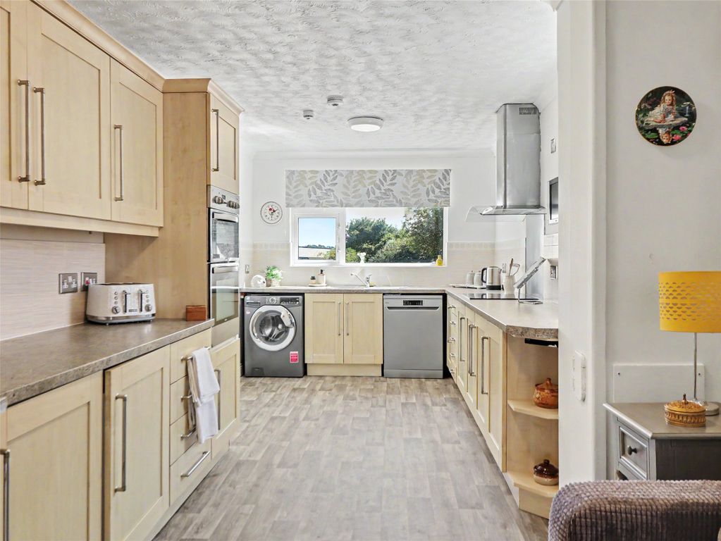 Property photo 3 of 15 3 - Picture No. 21
