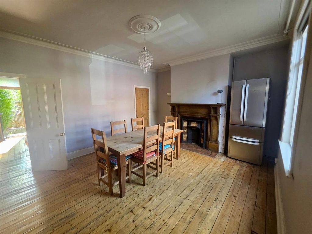 Property photo 1 of 16 Dining Room iii.Jpeg
