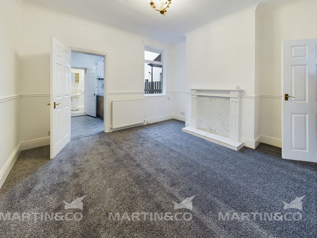 Property photo 1 of 5 Cam02406G0-Pr0325-Still001