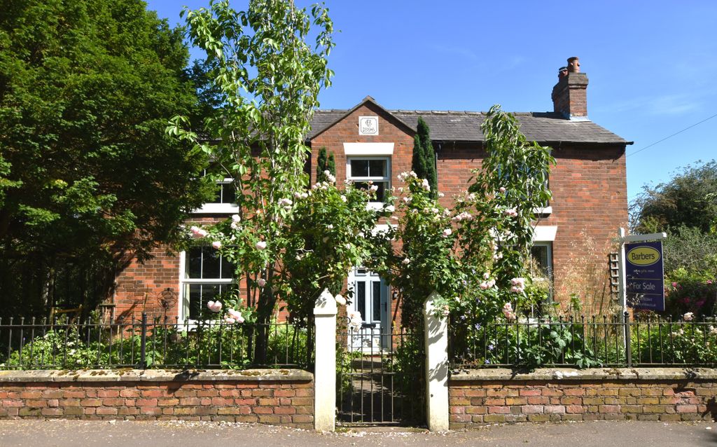 Property photo 1 of 41 Front2