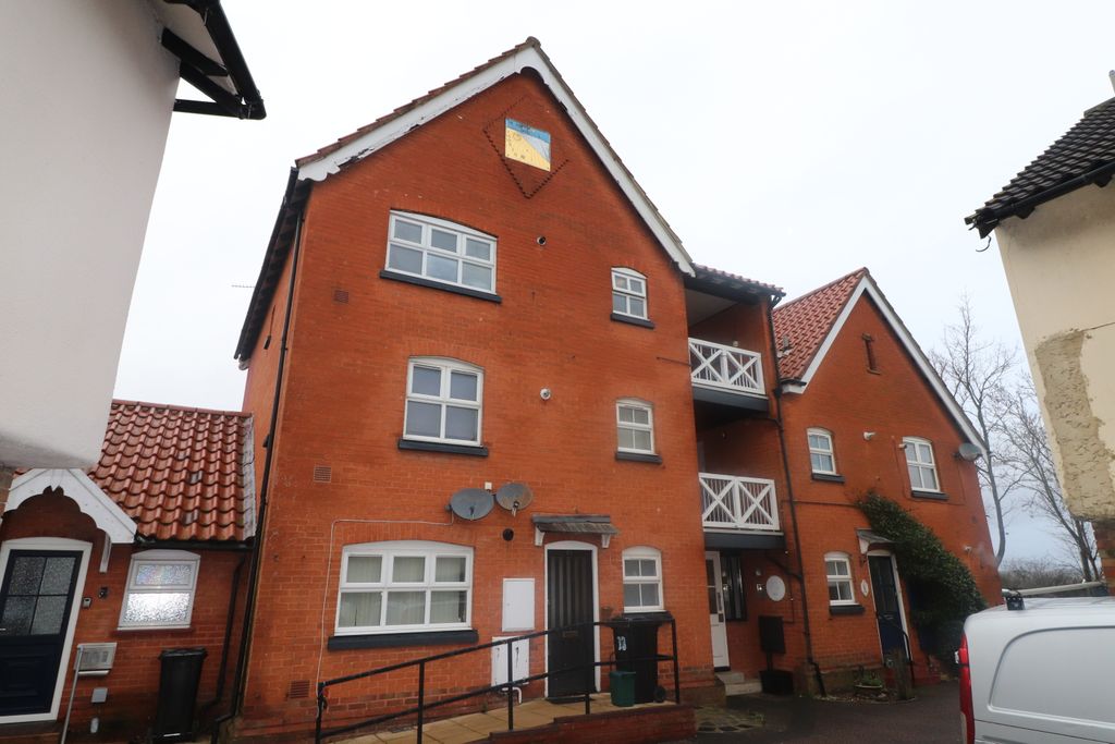 Property photo 1 of 4