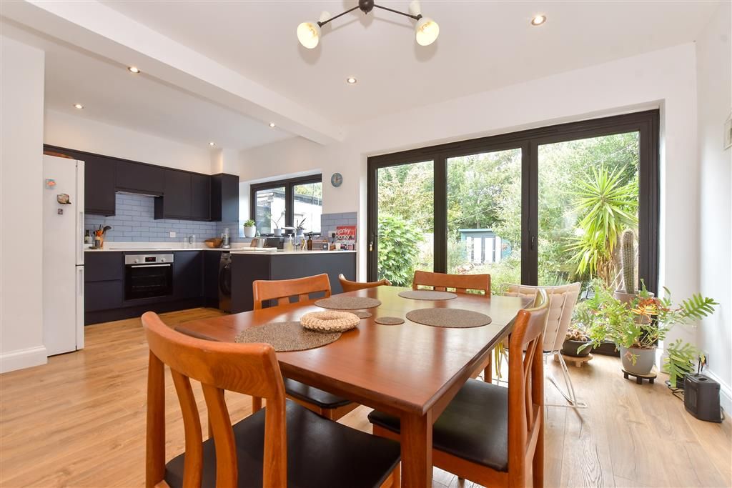 Property photo 3 of 15 Kitchen/Diner