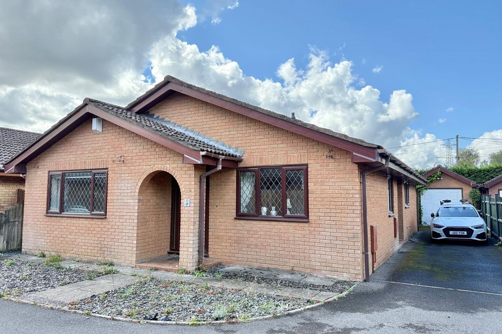 Property photo 1 of 23 3 Bedroom Detached Bungalow