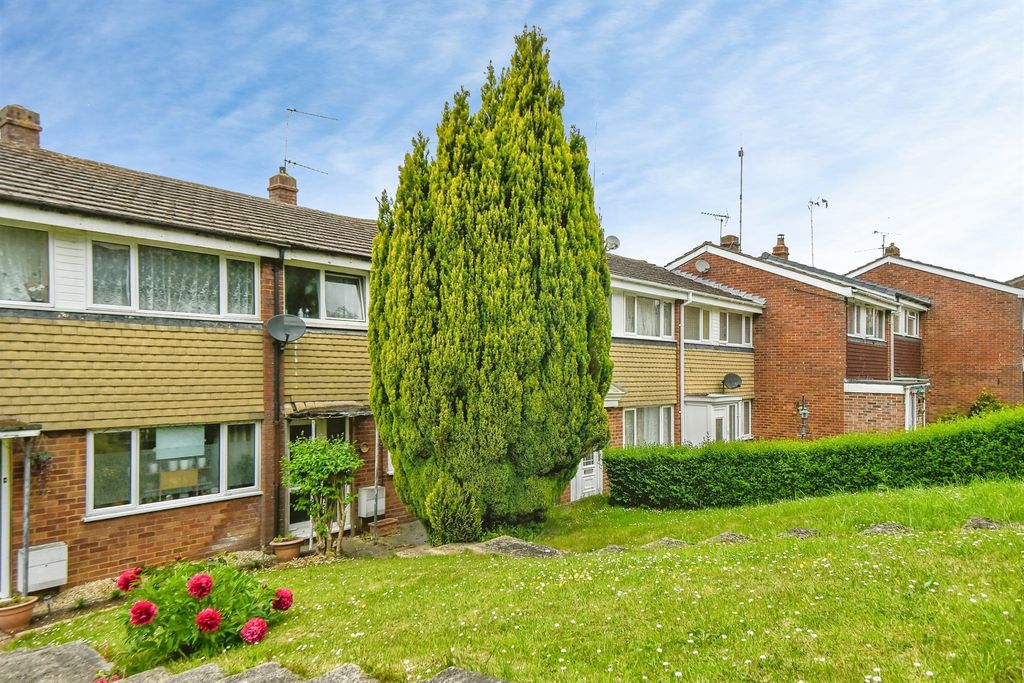 Property photo 1 of 15