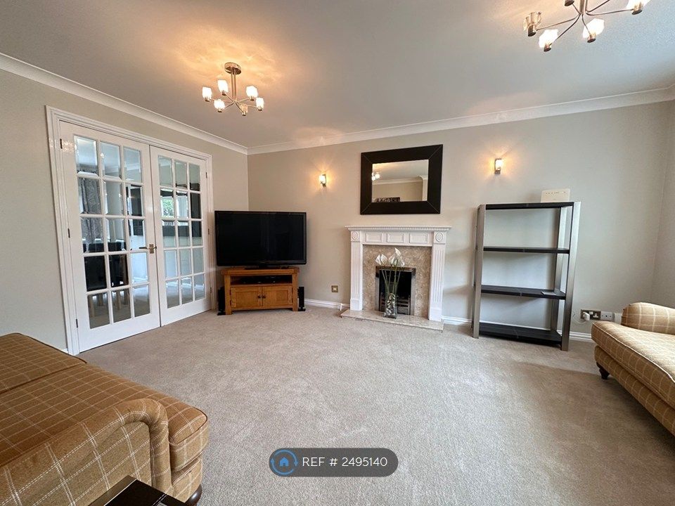 Property photo 3 of 19