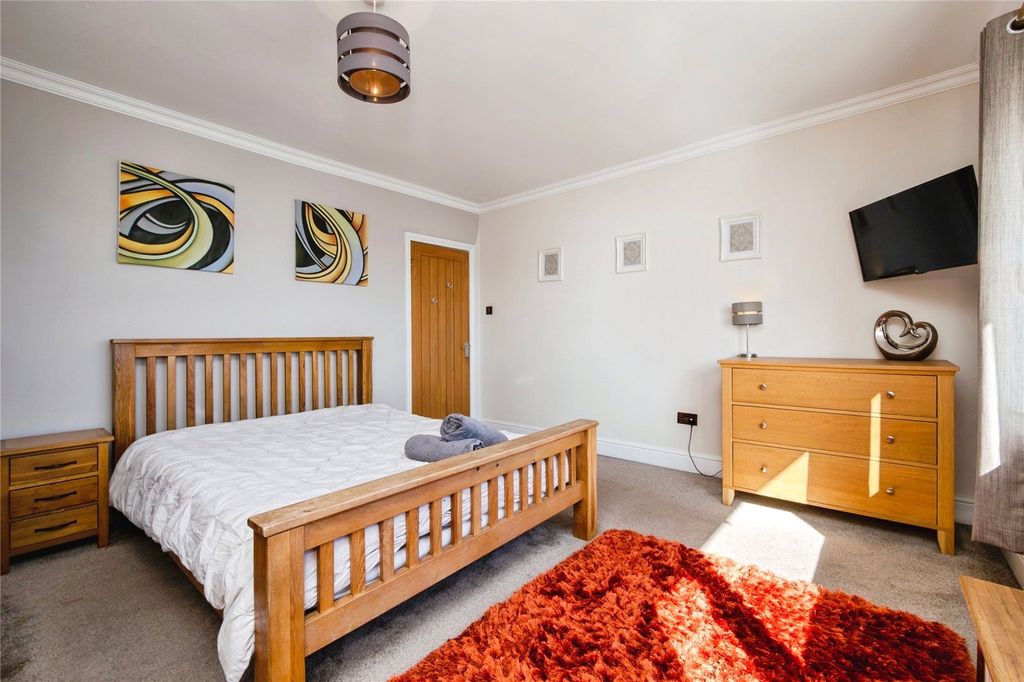 Additional image 14 of 3 bed detached house for saleExeter Road, Dawlish, Devon EX7
