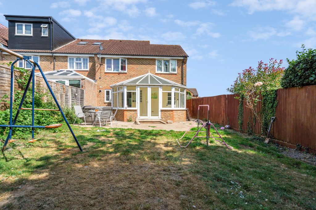 Property photo 3 of 11
