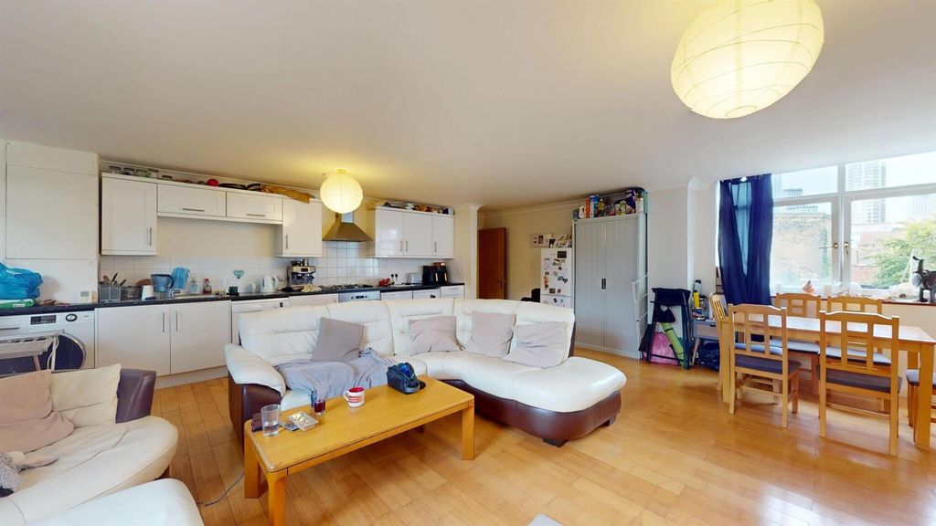 Property photo 1 of 17 10001.Jpg