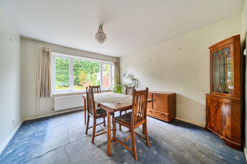 Property photo 3 of 21 Dining Room