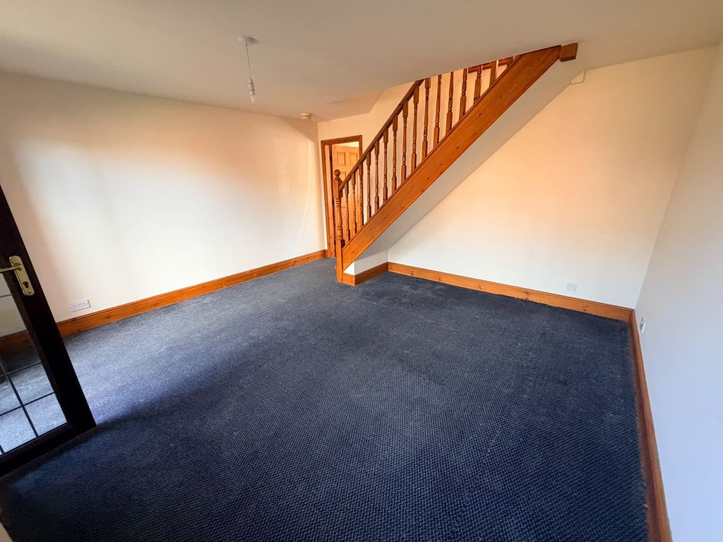 Property photo 3 of 7 Image