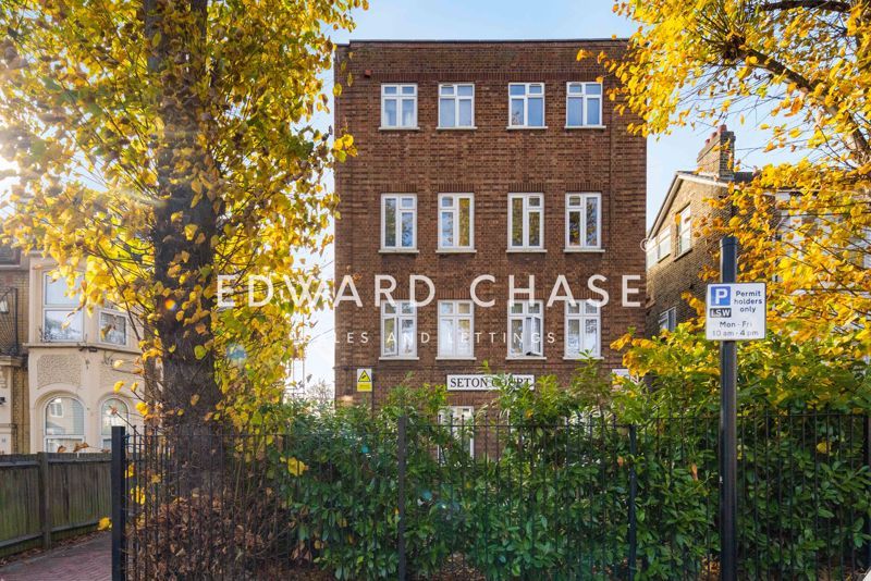 Property photo 1 of 16 Photo 14