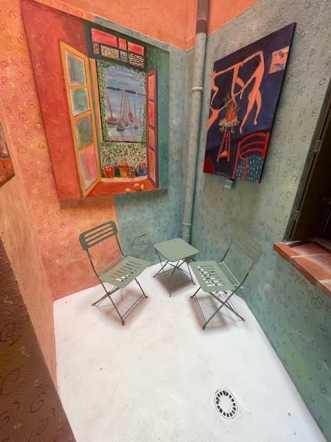 Property photo 1 of 29