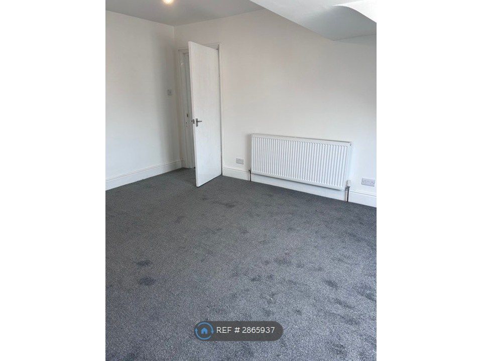 Property photo 2 of 13 Living Room