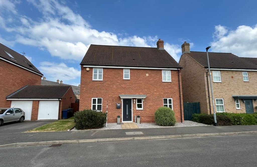 Property photo 1 of 23